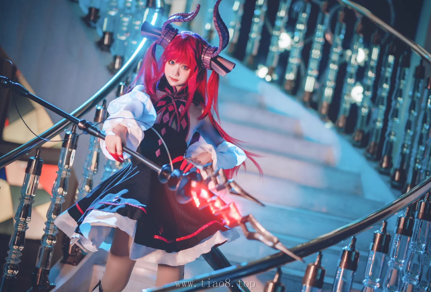 美图欣赏丨Coser镜酱:NO.016-龙娘[9P-9MB]