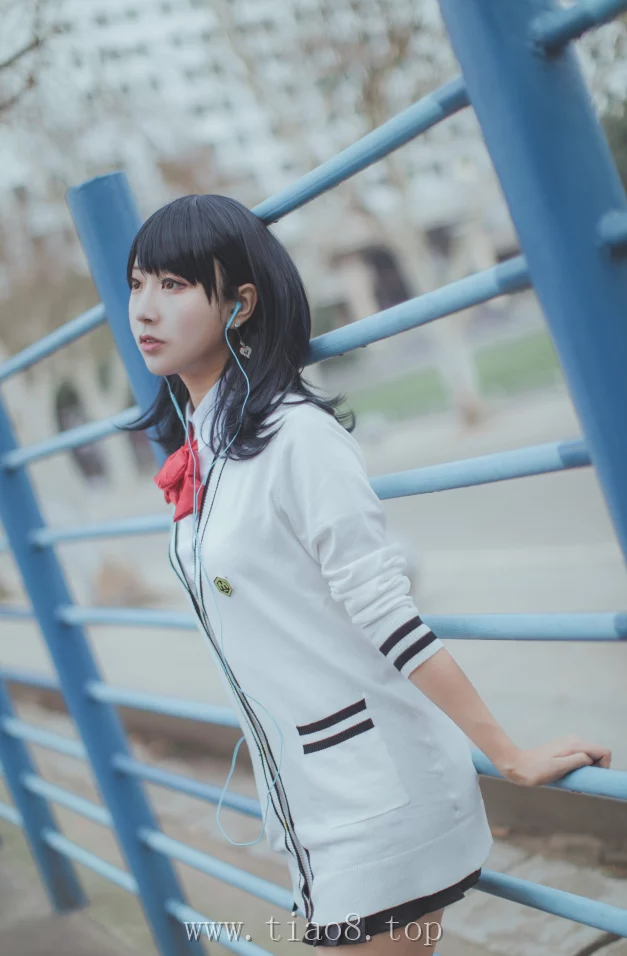 美图欣赏丨Coser黑川:NO.020-宝多六花[36P-308M]