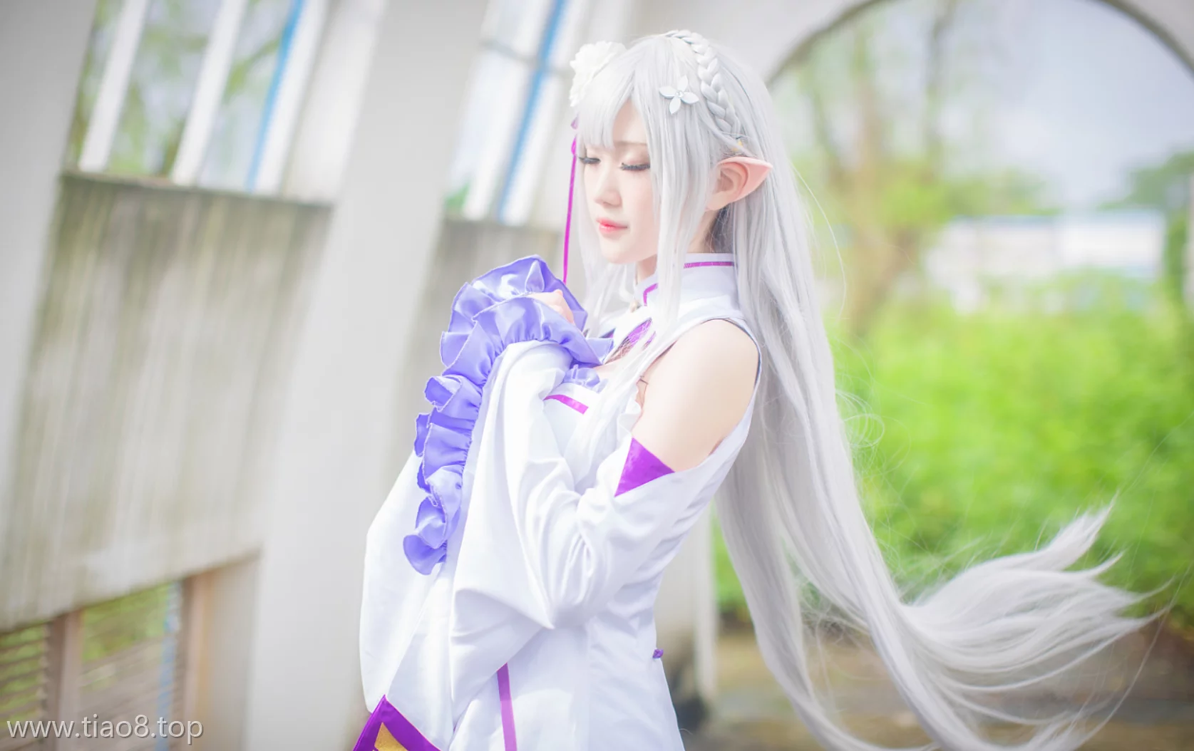 美图欣赏丨Coser腐团儿:NO.019-从零开始的异世界生活 艾米莉娅[18P-35MB]