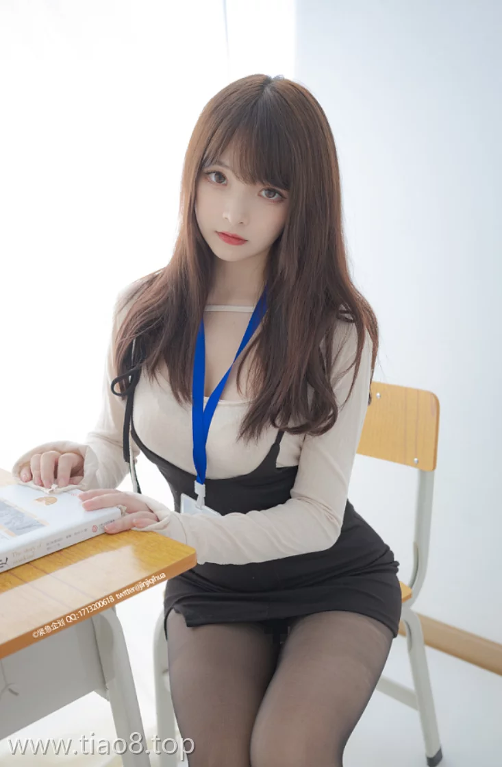 美图欣赏丨Coser古川kagura:NO.067-紧急企划 C-001[66P-598MB]