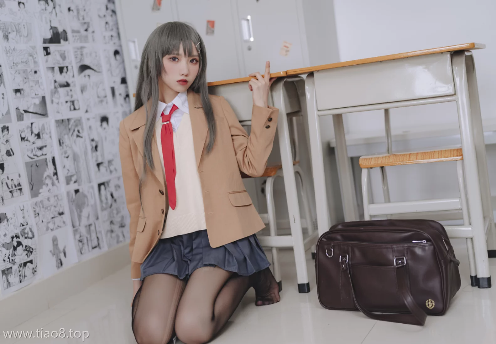 美图欣赏丨Coser果咩酱w:NO.043-麻衣校服[30P-229.3M]