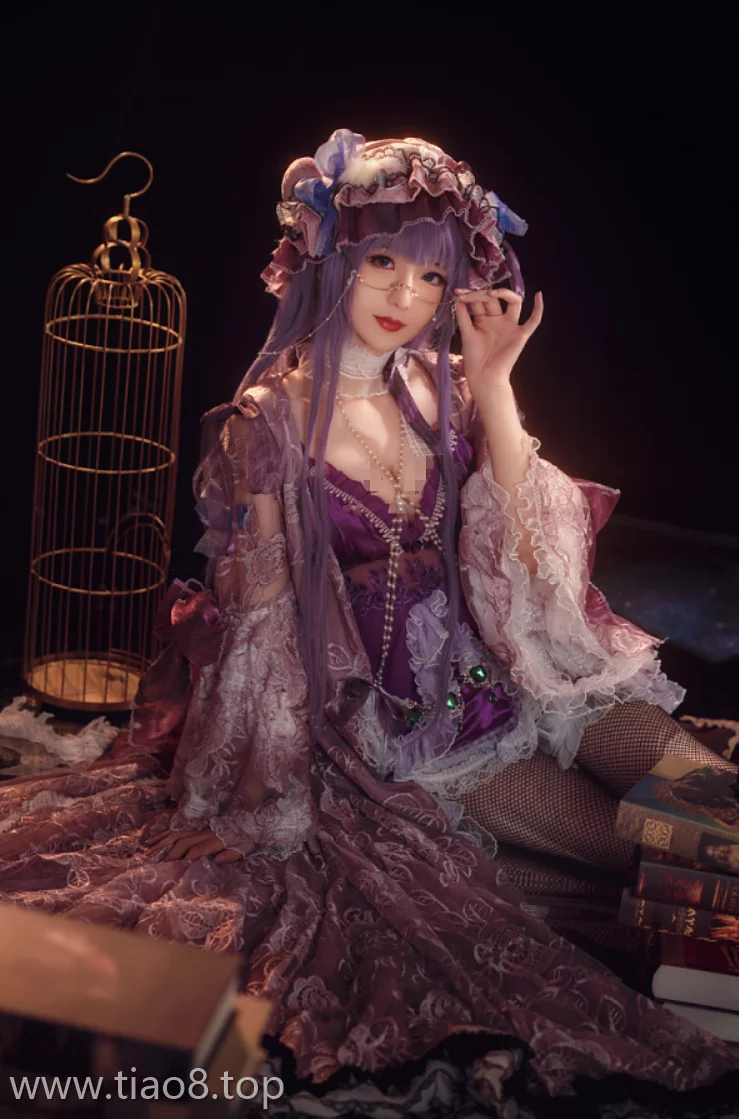 Coser弥音音ww:20P帕秋莉cos,236MB高清暴击,这才是真正的魔法少女!