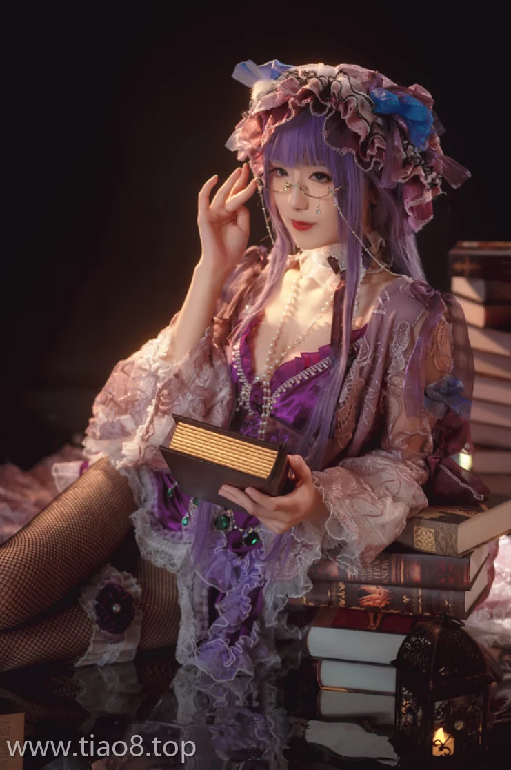 Coser弥音音ww:20P帕秋莉cos,236MB高清暴击,这才是真正的魔法少女!