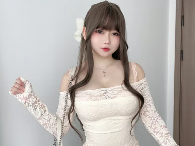 coser是依酱吖新作学姐约会日甜到犯规,30P+4V高清完整版来啦