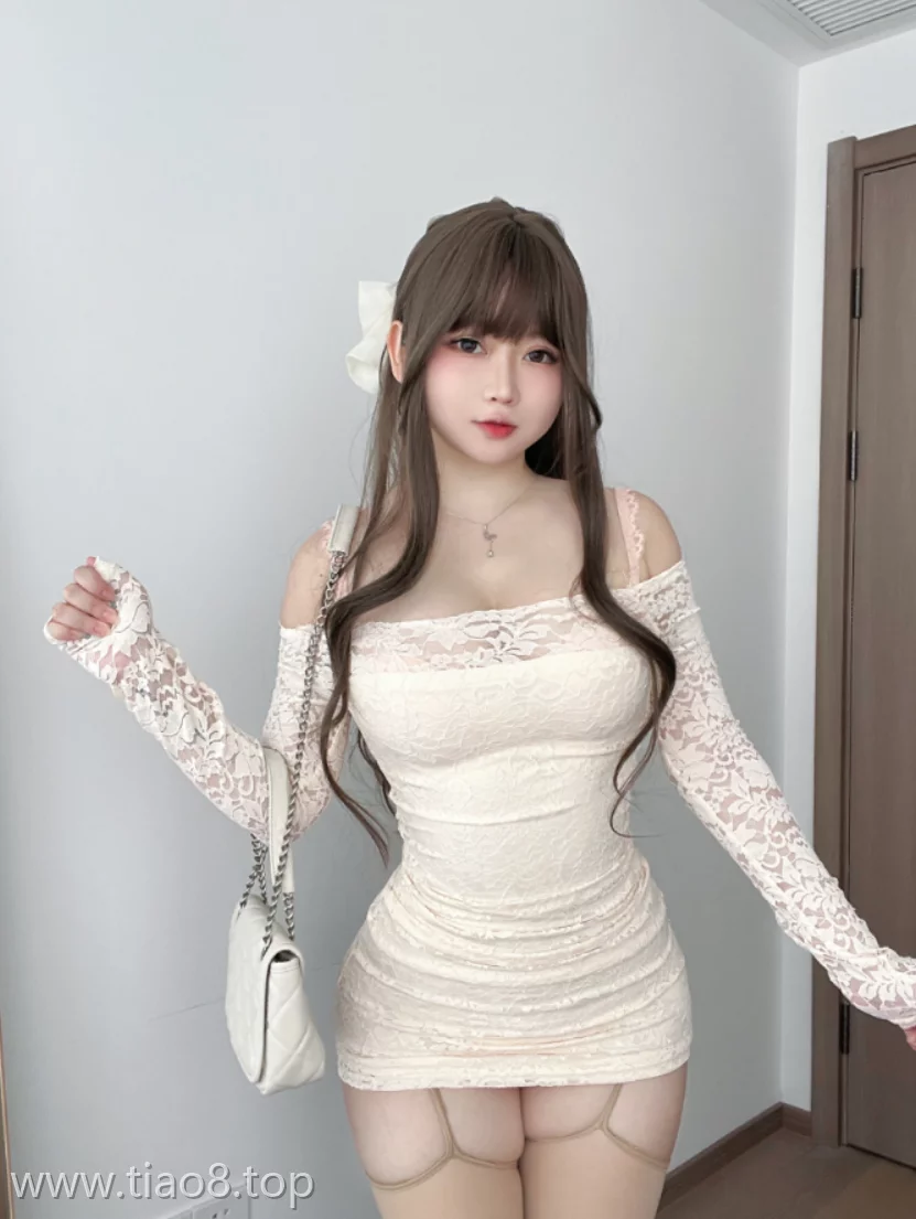 coser是依酱吖新作学姐约会日甜到犯规,30P+4V高清完整版来啦