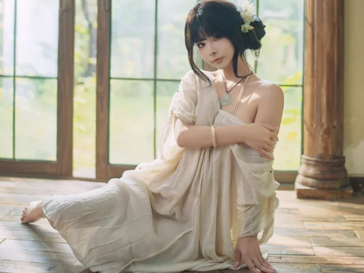 美图欣赏丨Coser_yuuhui玉汇 (Kokuhui):NO.0120-春之歌[125P-2V-1.6G]