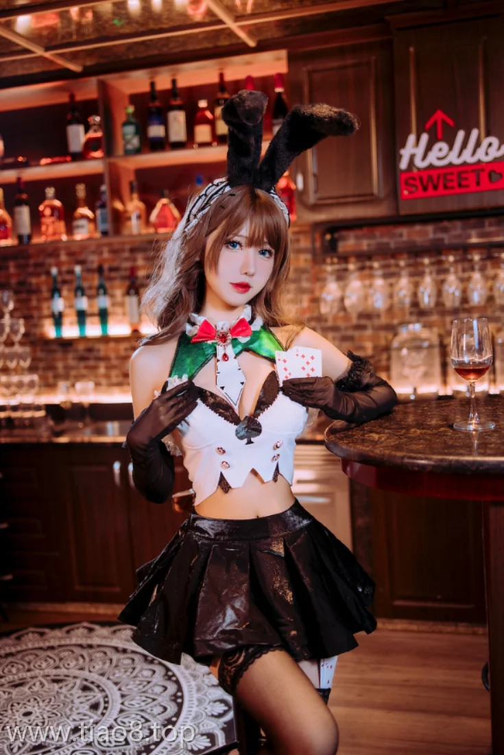 Coser仙女月倾情还原莫妮卡,33张高清美图全收录