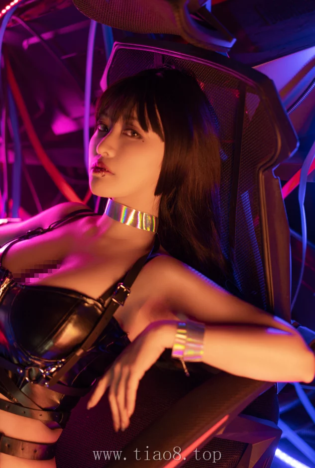 美图欣赏丨Coser脱尾巴Mizuki(尾哥开扎古):NO.007-赛博朋克[40P1V-1.44GB]