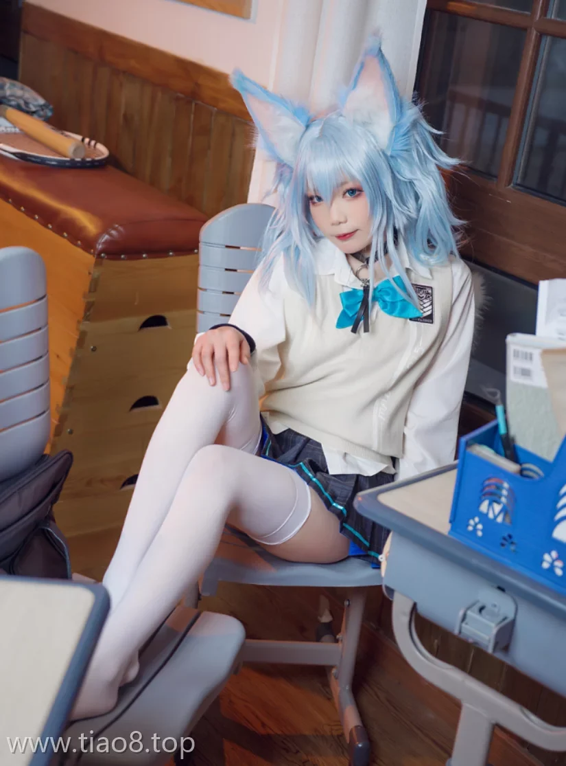 美图欣赏丨Coser王胖胖u:NO.012-PA15校服[38P-231.7M]