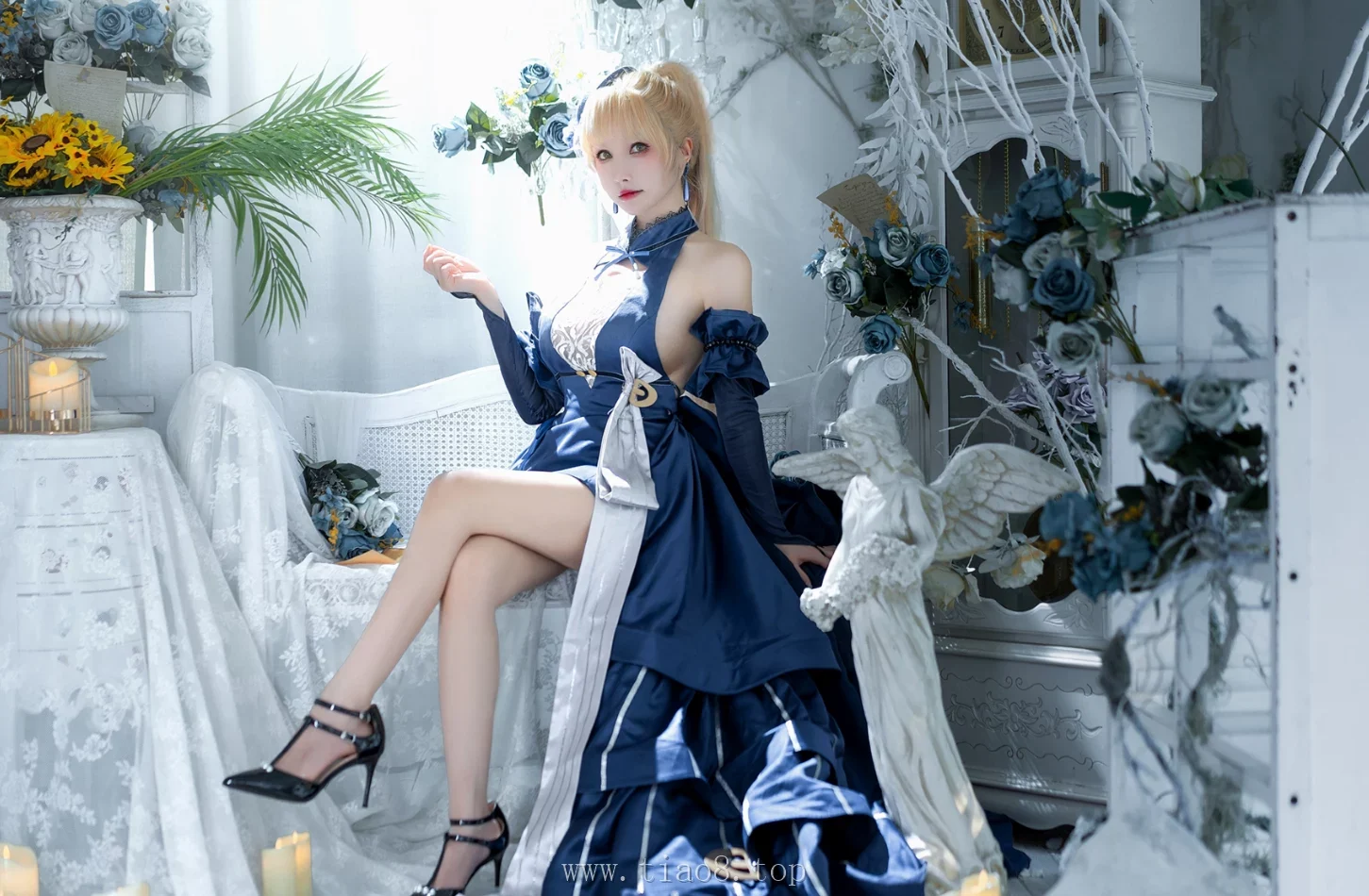 美图欣赏丨Coser一千只猫薄禾(超级小禾儿):NO.005-艾瑞尔 静谧夜曲[18P-33.9M]