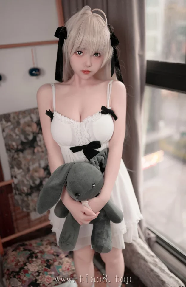 美图欣赏丨Coser_Bangni邦尼:NO.004-穹妹[77P-6V-918.8M]