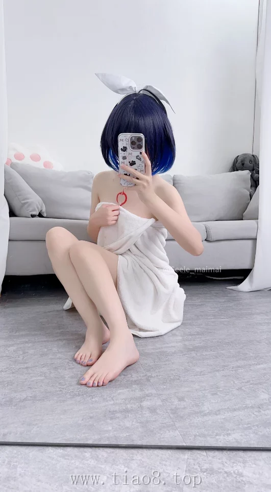 美图欣赏丨Coser_Seele麦麦:NO.005-崩崩温泉[59P-196MB]