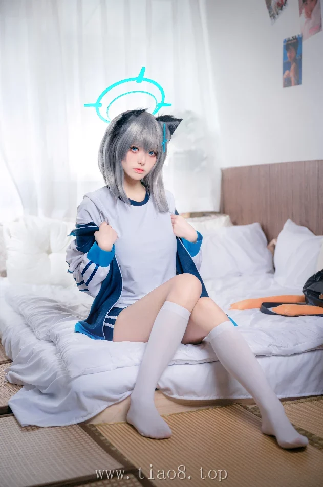 美图欣赏丨Coser九柒喵:NO.003-体操服白子[17P-67.6M]