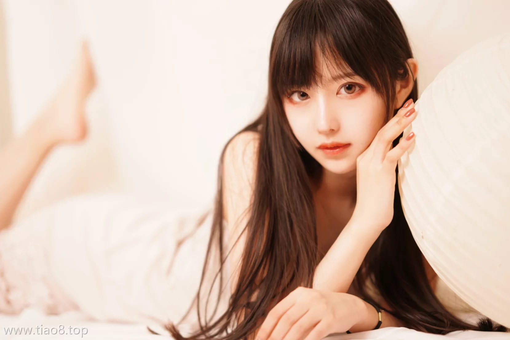 美图欣赏丨Coser_Shika小鹿鹿:NO.088-长发姑娘[21P-54MB]