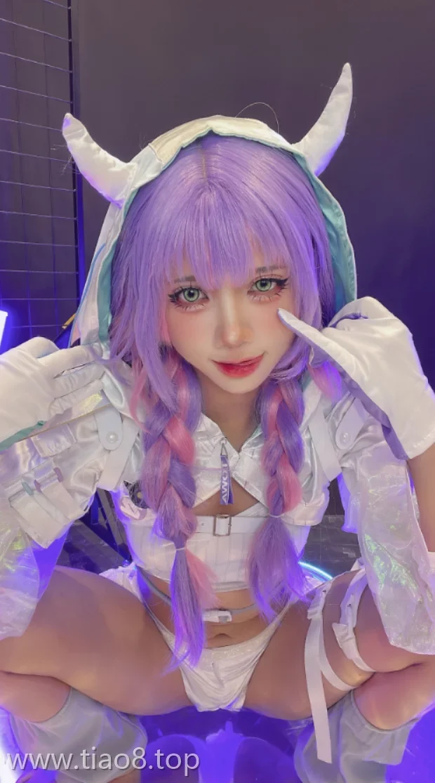 美图欣赏丨Coser_PoppaChan:NO.052-Tokoyami Towa - Hololive[109P-10V-849.4M]