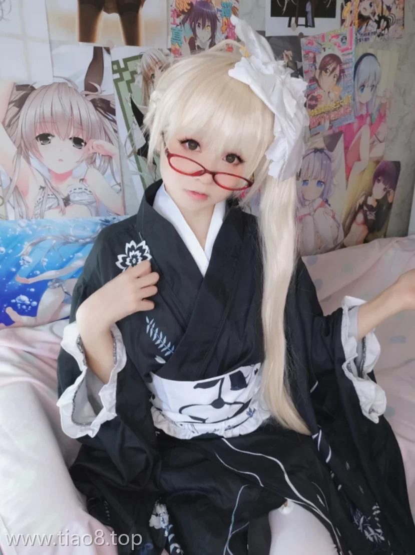 美图欣赏丨Coser软妹摇摇乐yoyo:NO.098-かすがの そら[89P-905MB]