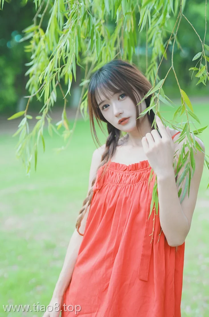 美图欣赏丨Coser兔子Zzz不吃胡萝卜:NO.0158-夏日香气[30P-202.5M]