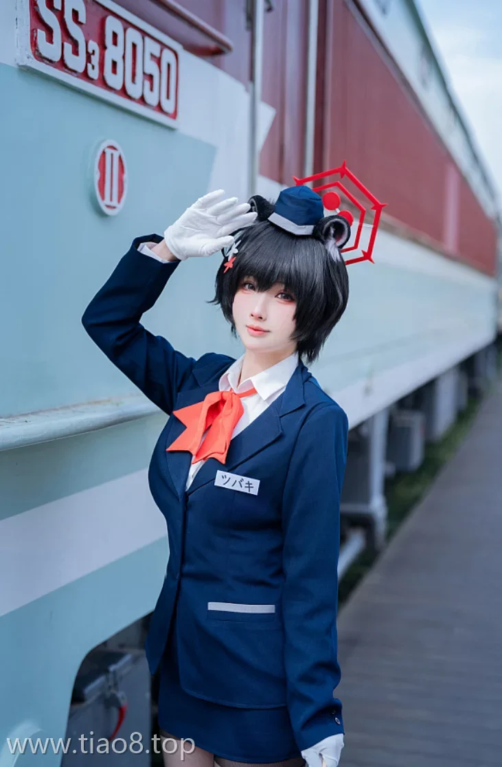 美图欣赏丨Coser_rioko凉凉子:NO.0138-蔚蓝档案 导游 椿[62P12V-1.03G]