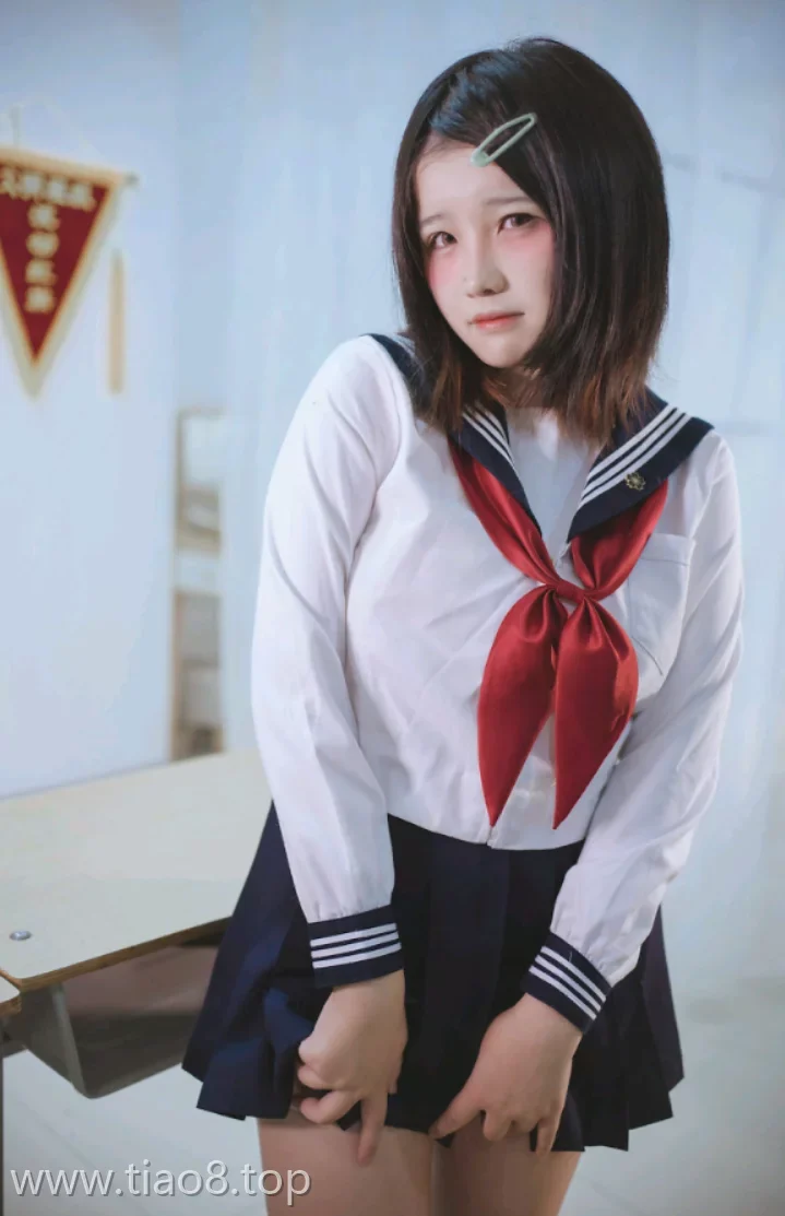 美图欣赏丨Coser阿半今天很开心:NO.018-放学后的同级生[65P-42.4M]