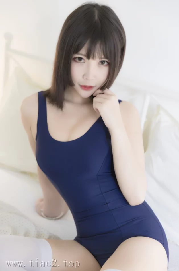 美图欣赏丨Coser抱走莫子aa:NO.011-死库水[48P-454.3M]