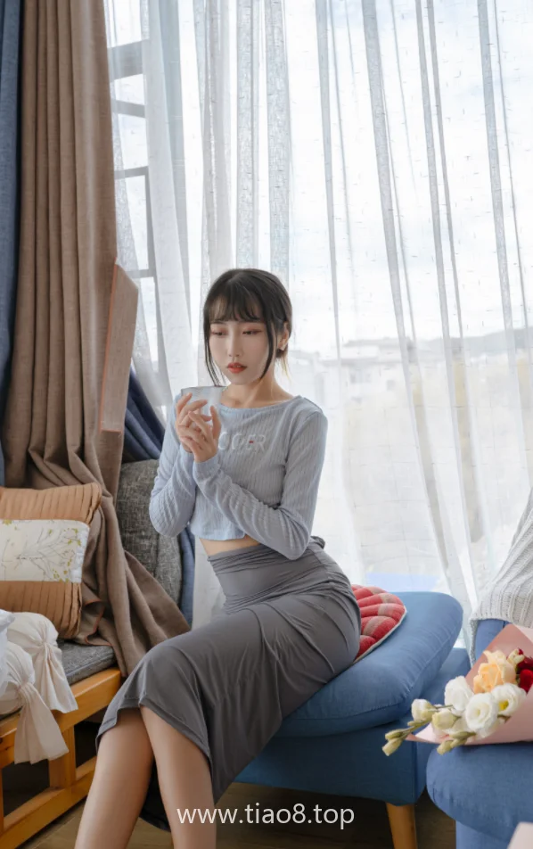 美图欣赏丨Coser不呆猫:NO.033-吉他妹妹[39P3V-1.12G]