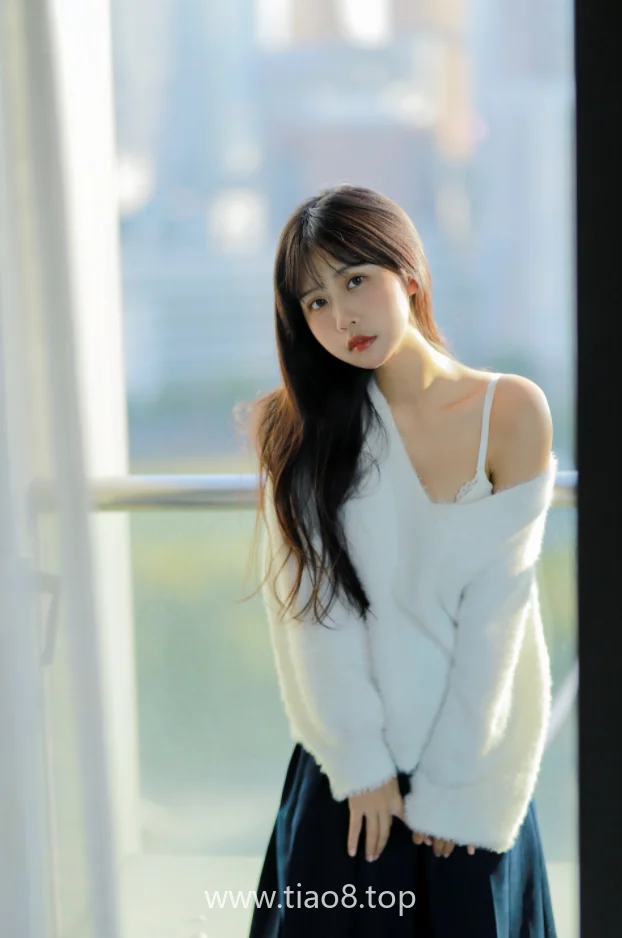 美图欣赏丨Coser萌芽儿o0:NO.052-昼夜[39P-68.3M]