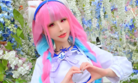 花リリPlant Lily版阿库娅cosplay:把最吵的虚拟主播拍安静了