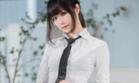 汪知子办公OL,午休时工位上发呆的她真好看~