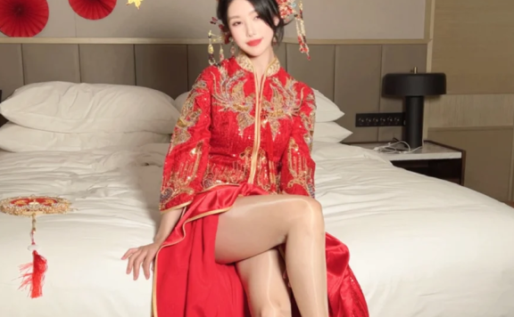 808兆全花在氛围上,抖娘-利世的新娘值得逐帧看