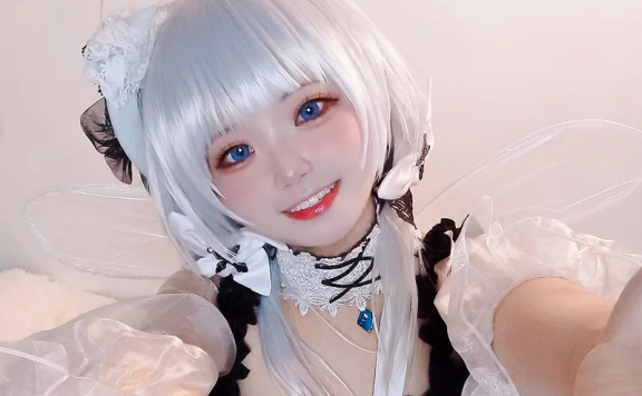 伊喵君_Nya这期小光辉白裙蓝飘带,安安静静拍完19张看着真舒服