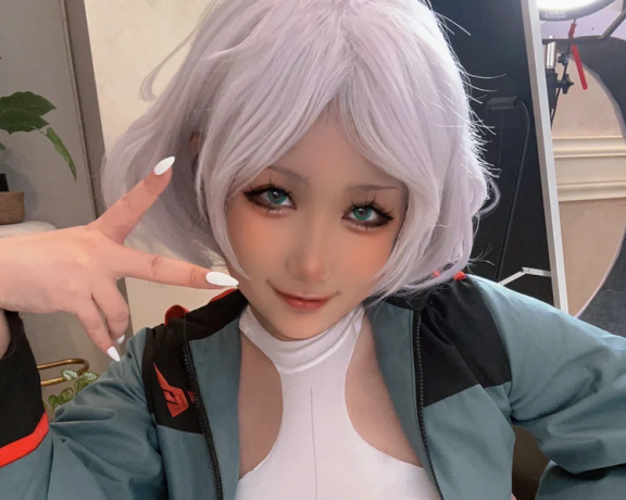 原创角色就35张?贝贝琪Becky这套塞西莉亚肉肉色调愣是没一张跑偏