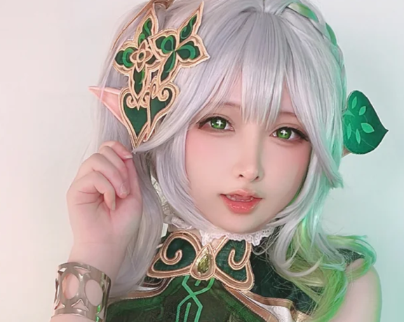 小草神被桜梨梨演活了,38张图张张都有纳西妲那个味